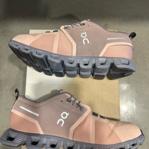 On Running Women's Sneakers - Pink and Gray - Picture 2 of 14